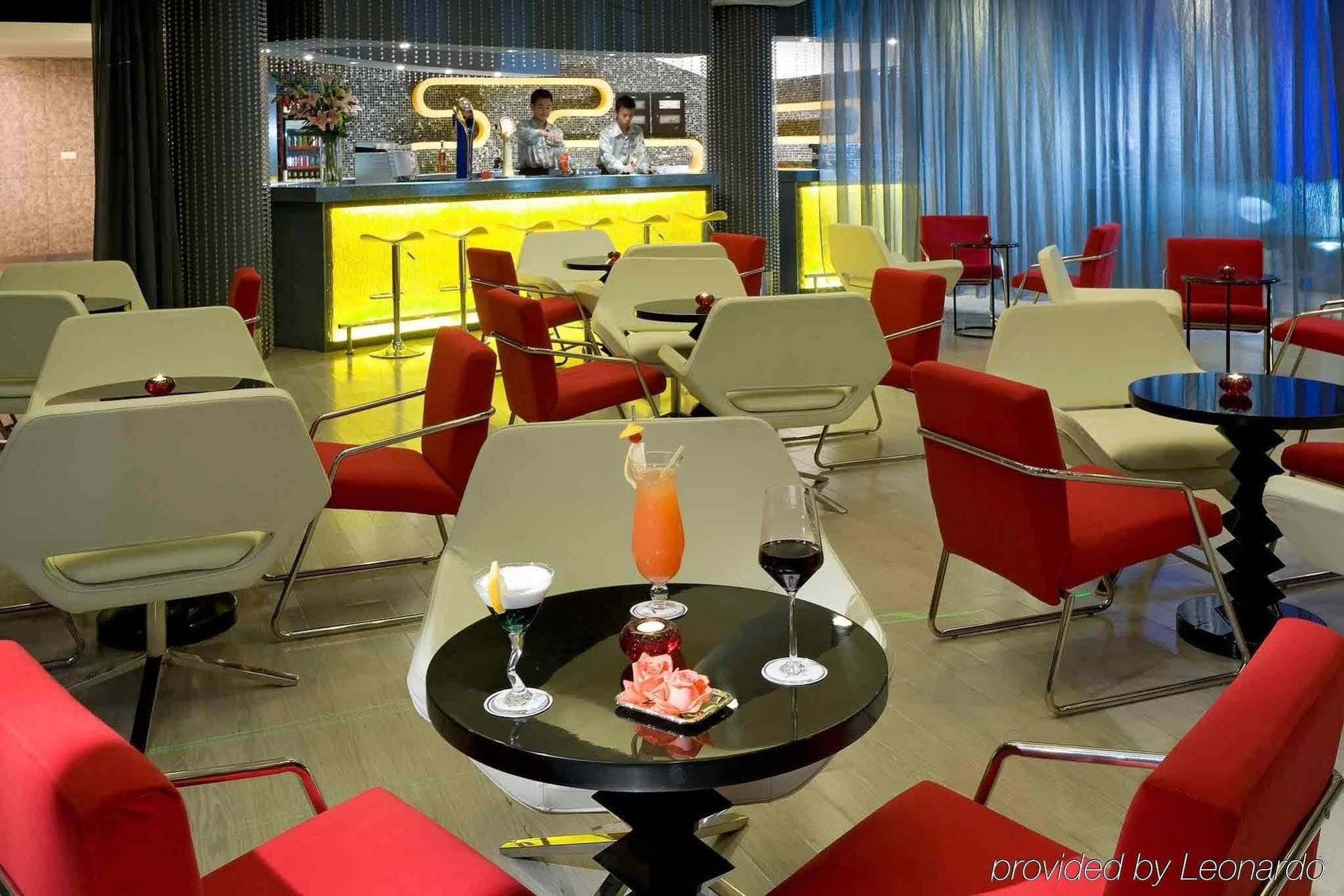 Mercure Suzhou Park Hotel & Suites Restoran fotoğraf