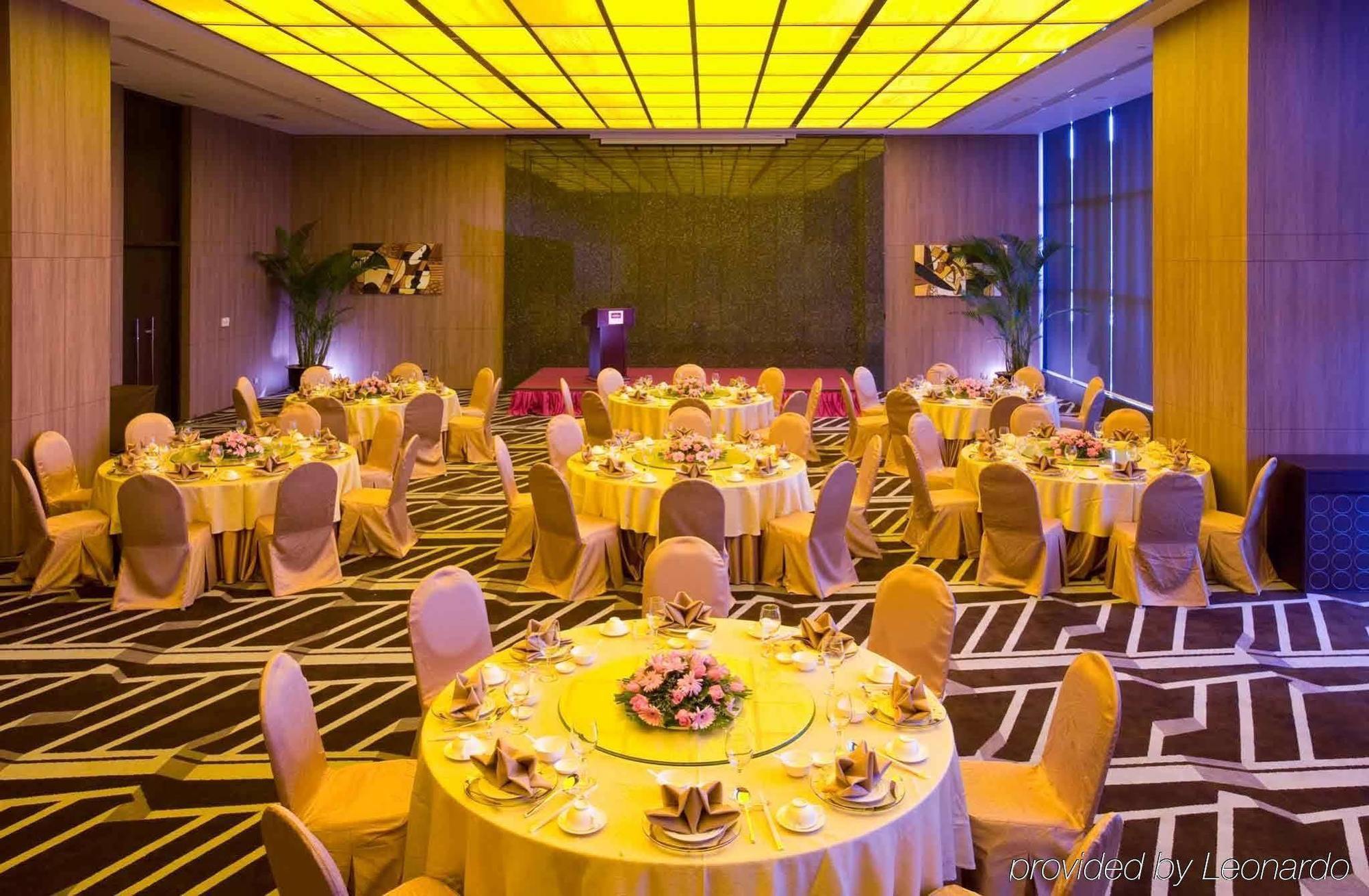 Mercure Suzhou Park Hotel & Suites Dış mekan fotoğraf